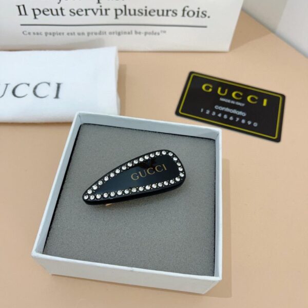 repliche,replica,perfette,siti di,affidabili,migliori siti,dove comprare,1:1,scarpe da ginnastica Viene fornito con confezione (singola) nuovo fermaglio per capelli Gucci GG
