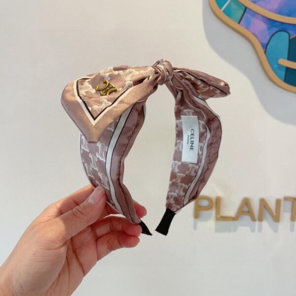 repliche,replica,perfette,siti di,affidabili,migliori siti,dove comprare,1:1,scarpe da ginnastica Viene fornito con la confezione nuova fascia larga CELINE