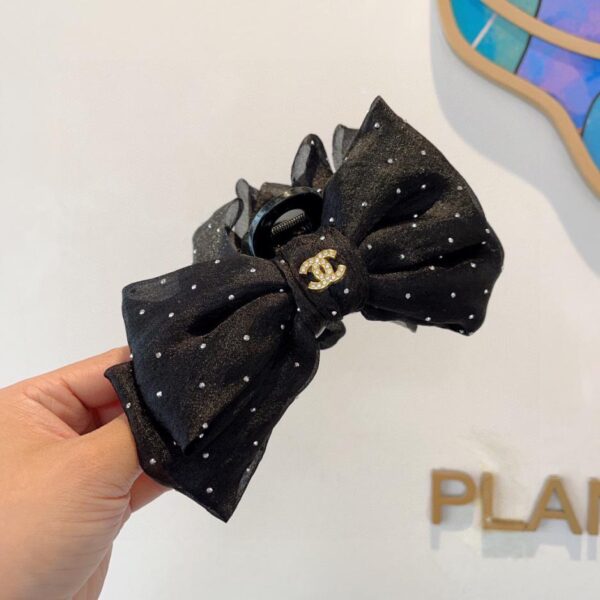repliche,replica,perfette,siti di,affidabili,migliori siti,dove comprare,1:1,scarpe da ginnastica Viene fornito con la confezione CHANEL nuova pinza per arco per copricapo