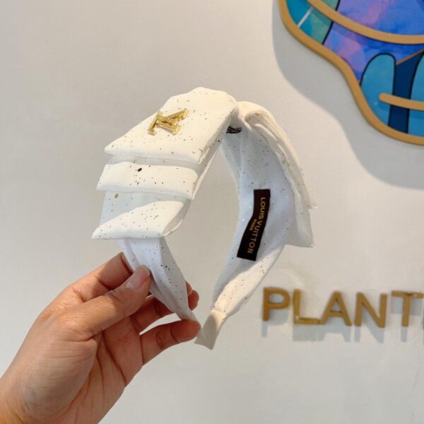 repliche,replica,perfette,siti di,affidabili,migliori siti,dove comprare,1:1,scarpe da ginnastica Viene fornito con la confezione della nuova fascia larga con fiocco Louis Vuitton