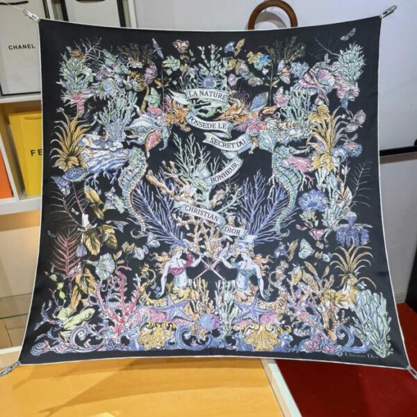 repliche,replica,perfette,siti di,affidabili,migliori siti,dove comprare,1:1,scarpe da ginnastica SDO2506 Foulard quadrato in seta da 90 cm con stampa motivo Dior ACabinet de la Mer originale