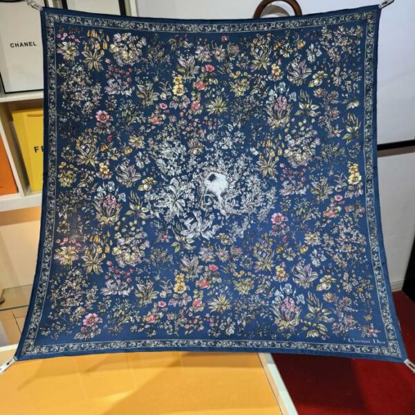 repliche,replica,perfette,siti di,affidabili,migliori siti,dove comprare,1:1,scarpe da ginnastica SDO2508 Sciarpa quadrata in seta originale Dior Millefiori con stampa motivo unicorno da 90 cm
