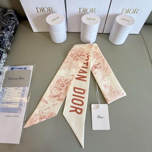 Sciarpa Dior serie animali stile classico