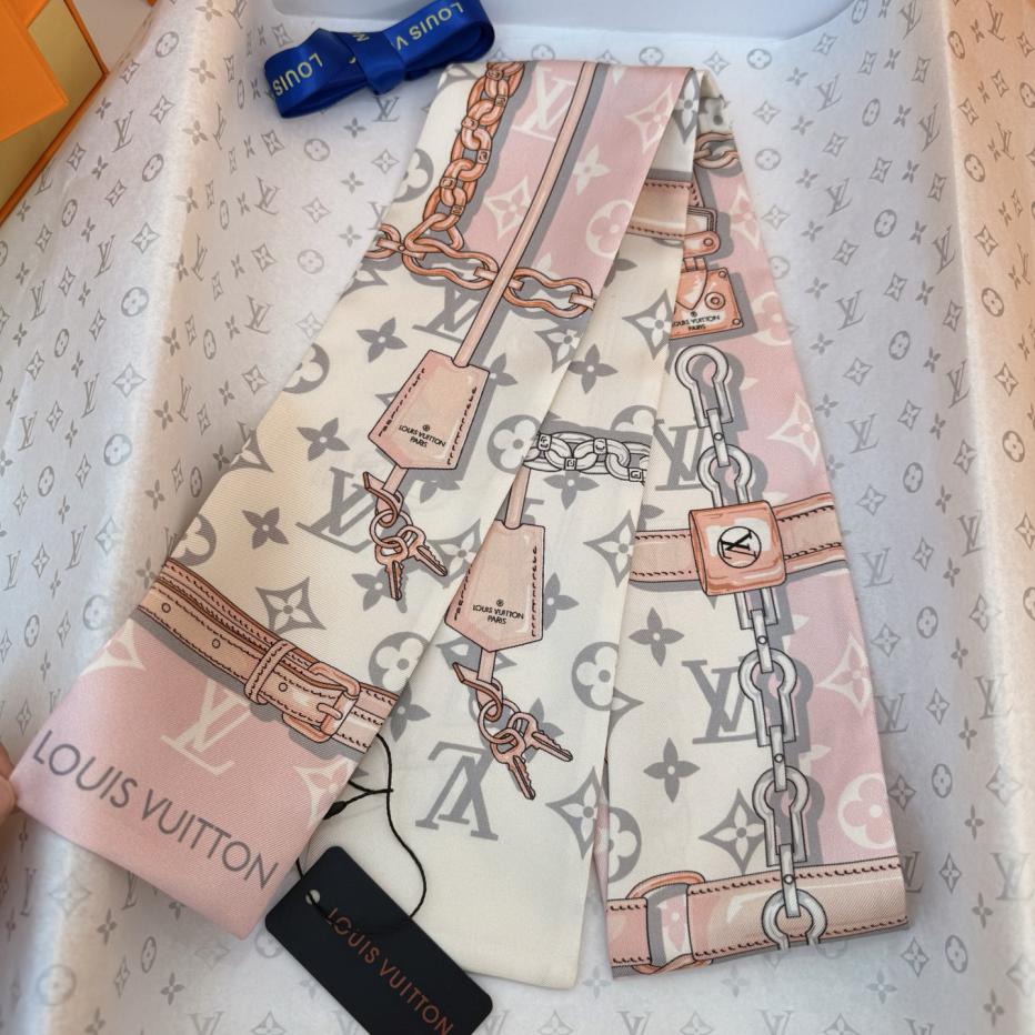 repliche,replica,perfette,siti di,affidabili,migliori siti,dove comprare,1:1,scarpe da ginnastica Sciarpa classica in seta bianca e nera di LV Louis Vuitton repliche,replica,perfette,siti di,affidabili,migliori siti,dove comprare,1:1,scarpe da ginnastica Sciarpa classica in seta bianca e nera di LV Louis Vuitton