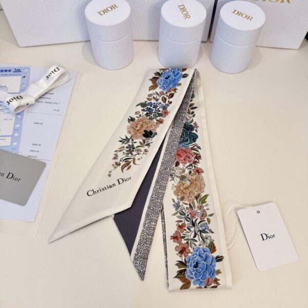 Fascio di capelli da giardino d'inverno DIOR