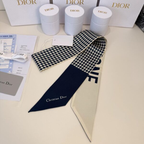 repliche,replica,perfette,siti di,affidabili,migliori siti,dove comprare,1:1,scarpe da ginnastica Cerchietto in nastro di seta Dior a doppio strato blu scuro