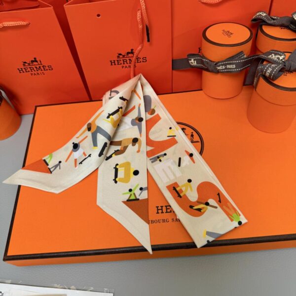 Sciarpa Twilly Hermes "Freedom" Nastro di seta Twilly (100% seta di gelso)