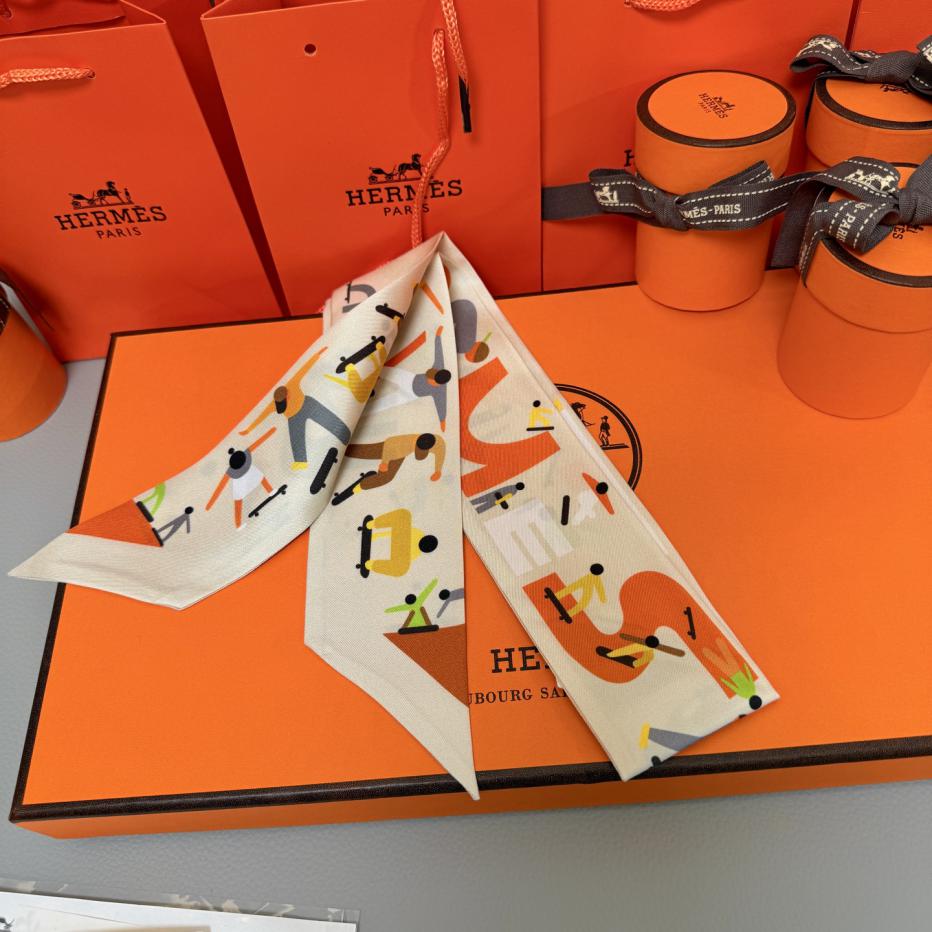 repliche,replica,perfette,siti di,affidabili,migliori siti,dove comprare,1:1,scarpe da ginnastica Sciarpa Twilly Hermes “Freedom” Nastro di seta Twilly (100% seta di gelso) repliche,replica,perfette,siti di,affidabili,migliori siti,dove comprare,1:1,scarpe da ginnastica Sciarpa Twilly Hermes “Freedom” Nastro di seta Twilly (100% seta di gelso)