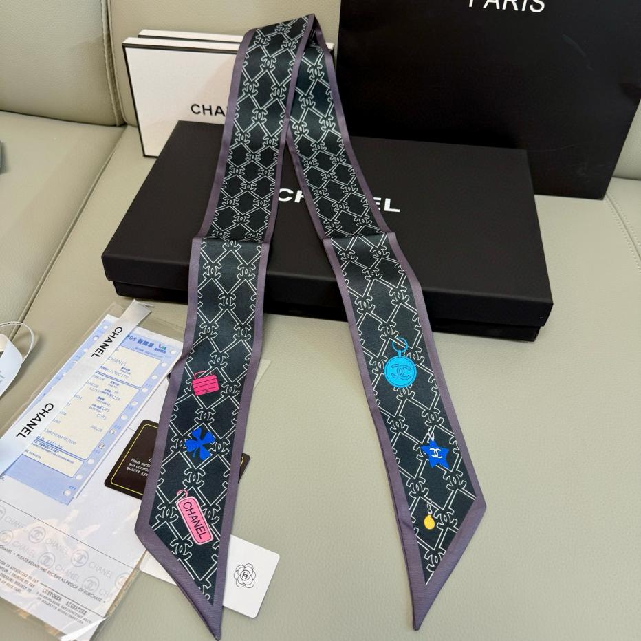 repliche,replica,perfette,siti di,affidabili,migliori siti,dove comprare,1:1,scarpe da ginnastica Sciarpa Chanel in seta doppio strato repliche,replica,perfette,siti di,affidabili,migliori siti,dove comprare,1:1,scarpe da ginnastica Sciarpa Chanel in seta doppio strato