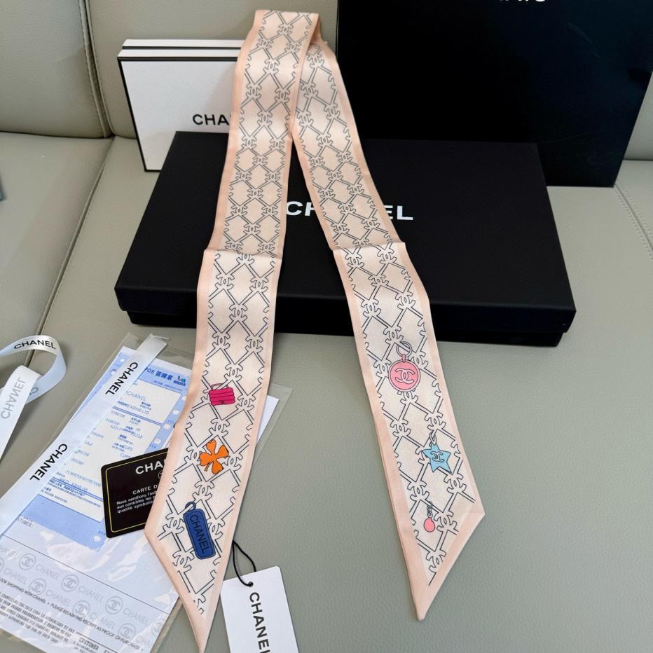 repliche,replica,perfette,siti di,affidabili,migliori siti,dove comprare,1:1,scarpe da ginnastica Sciarpa Chanel in seta doppio strato repliche,replica,perfette,siti di,affidabili,migliori siti,dove comprare,1:1,scarpe da ginnastica Sciarpa Chanel in seta doppio strato