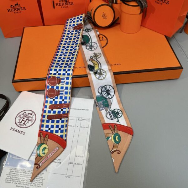 repliche,replica,perfette,siti di,affidabili,migliori siti,dove comprare,1:1,scarpe da ginnastica Sciarpa Hermes “New Car” Twilly (100% seta di gelso)