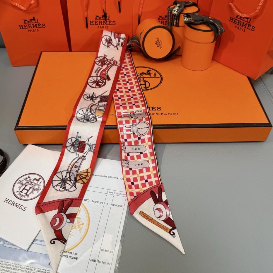 repliche,replica,perfette,siti di,affidabili,migliori siti,dove comprare,1:1,scarpe da ginnastica Sciarpa Hermes “New Car” Twilly (100% seta di gelso) repliche,replica,perfette,siti di,affidabili,migliori siti,dove comprare,1:1,scarpe da ginnastica Sciarpa Hermes “New Car” Twilly (100% seta di gelso)