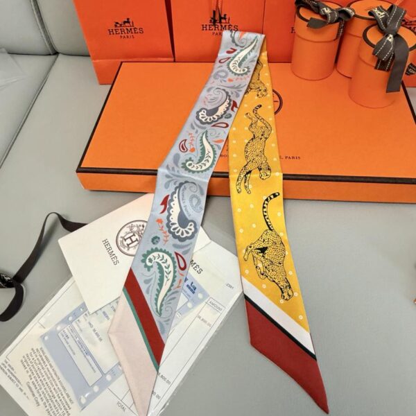 repliche,replica,perfette,siti di,affidabili,migliori siti,dove comprare,1:1,scarpe da ginnastica Hermes “Cheetah BANDANA” Sciarpa Twilly Nastro di seta Twilly (100% seta di gelso)