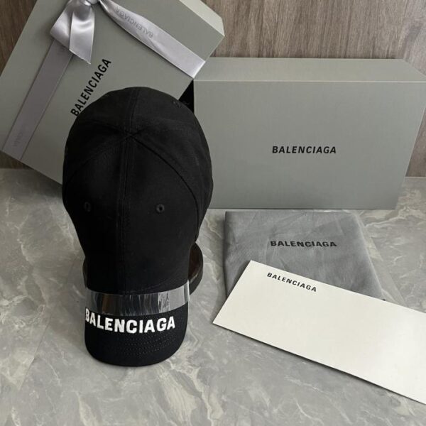 repliche,replica,perfette,siti di,affidabili,migliori siti,dove comprare,1:1,scarpe da ginnastica Berretto da baseball Balenciaga Logo Bale ricamato sul davanti (9EEB)