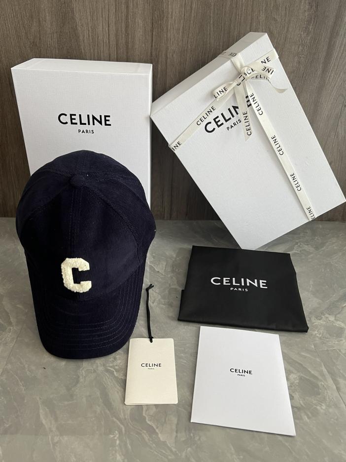 repliche,replica,perfette,siti di,affidabili,migliori siti,dove comprare,1:1,scarpe da ginnastica CELINE originale su misura in materiale di velluto a coste originale patch “C” 201 (89BB) repliche,replica,perfette,siti di,affidabili,migliori siti,dove comprare,1:1,scarpe da ginnastica CELINE originale su misura in materiale di velluto a coste originale patch “C” 201 (89BB)