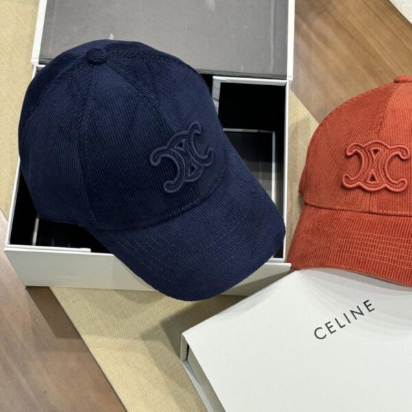repliche,replica,perfette,siti di,affidabili,migliori siti,dove comprare,1:1,scarpe da ginnastica Il nuovo berretto da baseball in velluto a coste con logo dell’Arco di Trionfo di Celine (F073)