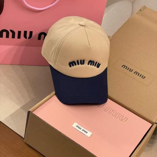 repliche,replica,perfette,siti di,affidabili,migliori siti,dove comprare,1:1,scarpe da ginnastica Cappellino da baseball Miu Miu (BFDD)