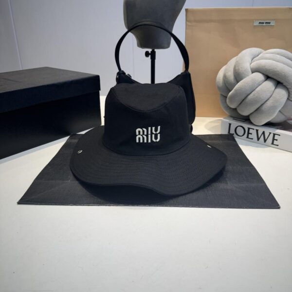 repliche,replica,perfette,siti di,affidabili,migliori siti,dove comprare,1:1,scarpe da ginnastica miumiu contatore cappello da pescatore in tela unisex (52DB)