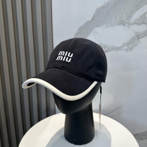 repliche,replica,perfette,siti di,affidabili,migliori siti,dove comprare,1:1,scarpe da ginnastica 【Miu Miu】Nuovo berretto da baseball ricamato (CB1C)