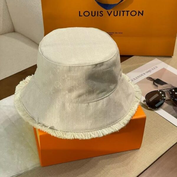 repliche,replica,perfette,siti di,affidabili,migliori siti,dove comprare,1:1,scarpe da ginnastica Il nuovo cappello da pescatore di Louis Vuitton