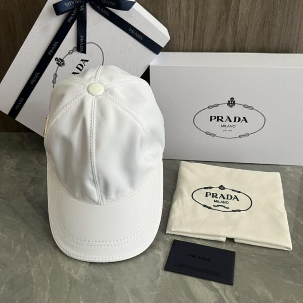 repliche,replica,perfette,siti di,affidabili,migliori siti,dove comprare,1:1,scarpe da ginnastica Cappellino da baseball personalizzato originale Prada con visiera (4BD8) in vendita sul sito ufficiale