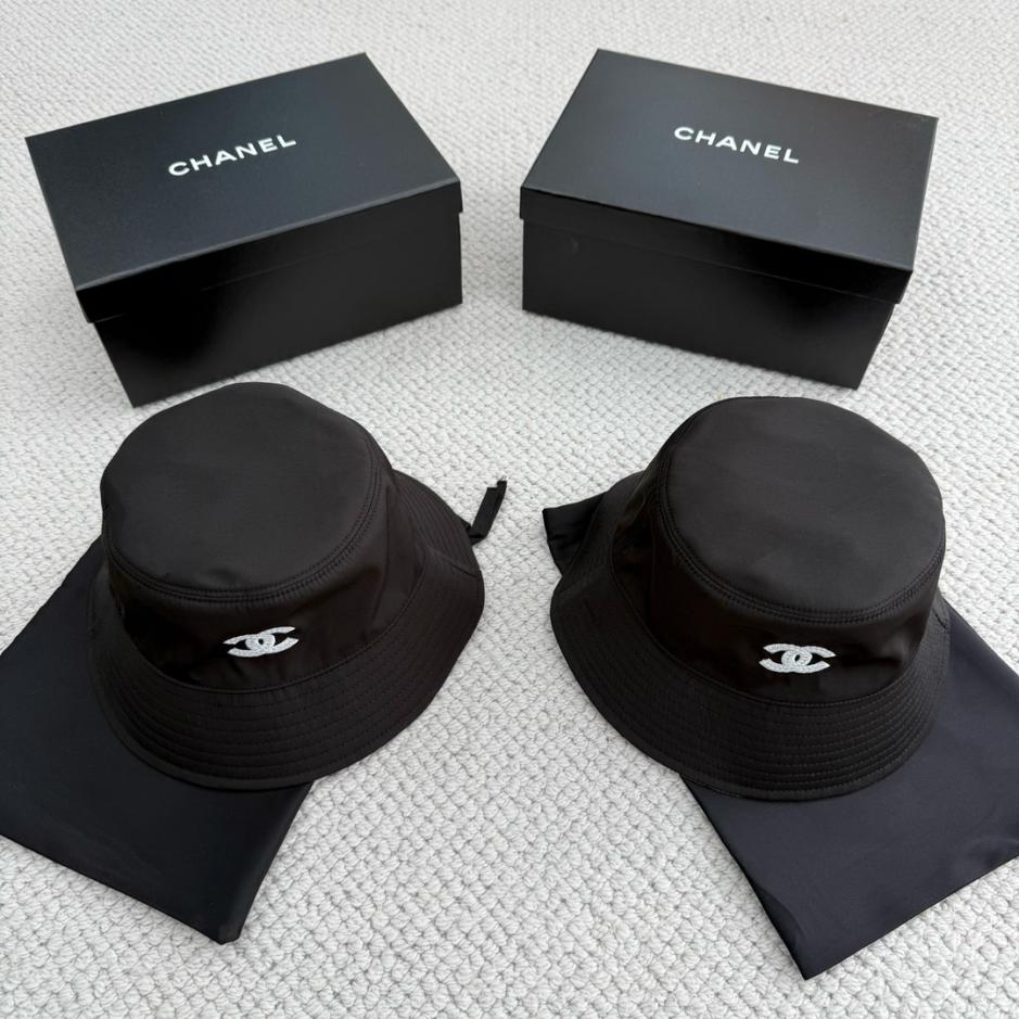 repliche,replica,perfette,siti di,affidabili,migliori siti,dove comprare,1:1,scarpe da ginnastica Cappellino da baseball con paillettes Chanel 🧢 serie con paillettes cucite a mano repliche,replica,perfette,siti di,affidabili,migliori siti,dove comprare,1:1,scarpe da ginnastica Cappellino da baseball con paillettes Chanel 🧢 serie con paillettes cucite a mano