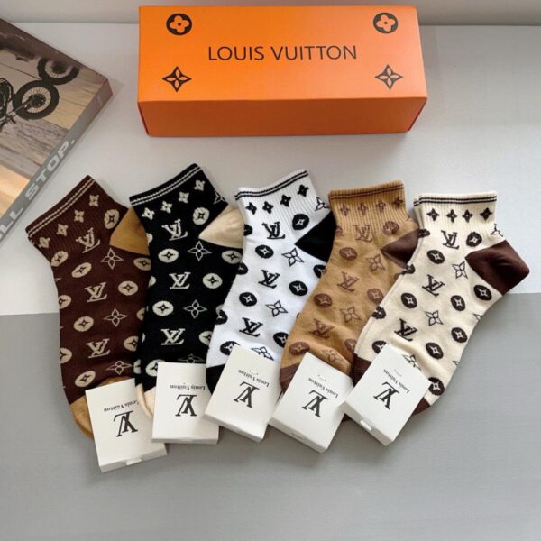 Forniti con confezione (5 paia in una scatola) Calzini da barca Louis Vuitton in puro cotone, calzini classici con lettera e logo, personalizzati, alla moda e versatili (992A)