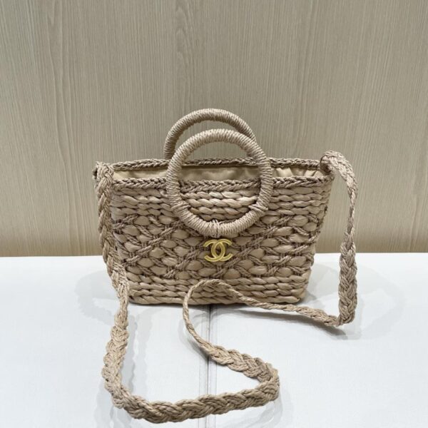repliche,replica,perfette,siti di,affidabili,migliori siti,dove comprare,1:1,scarpe da ginnastica Borsa Chanel in paglia estiva Borsa a secchiello portatile giapponese e coreana