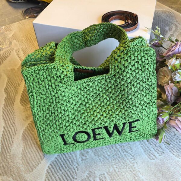 repliche,replica,perfette,siti di,affidabili,migliori siti,dove comprare,1:1,scarpe da ginnastica Borsa tote in paglia di Loewe