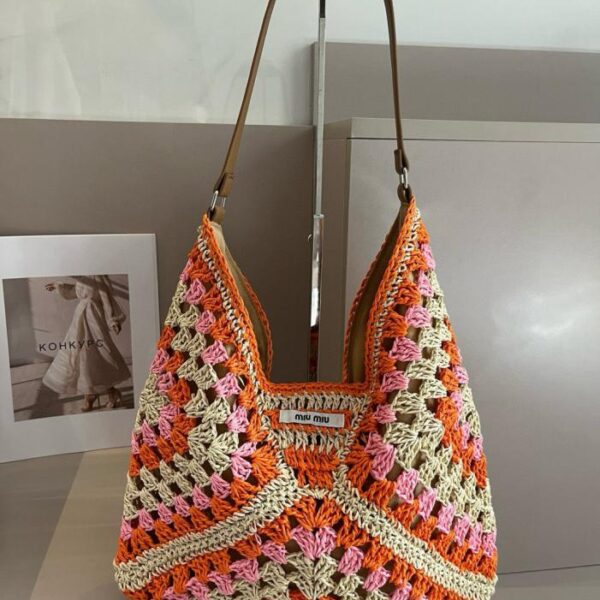 repliche,replica,perfette,siti di,affidabili,migliori siti,dove comprare,1:1,scarpe da ginnastica Borsa Miu Miu in paglia