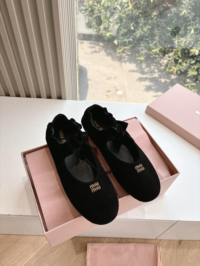 repliche,replica,perfette,siti di,affidabili,migliori siti,dove comprare,1:1,scarpe da ginnastica Miu Miu nuove ballerine elastiche repliche,replica,perfette,siti di,affidabili,migliori siti,dove comprare,1:1,scarpe da ginnastica Miu Miu nuove ballerine elastiche