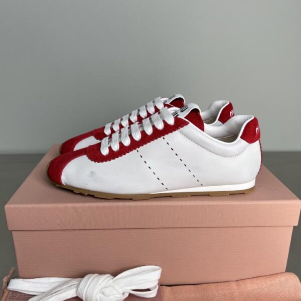 [Versione top] Miu Miu Plume serie passerella primaverile nuove scarpe da ginnastica Forrest scarpe da ginnastica