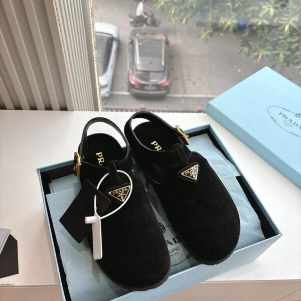 G036 ultima serie Prada Boken scarpe da pane Baotou mezze pantofole