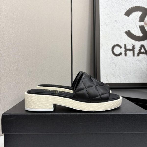 repliche,replica,perfette,siti di,affidabili,migliori siti,dove comprare,1:1,scarpe da ginnastica Sandali primaverili ed estivi Chanel