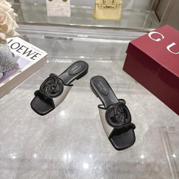 repliche,replica,perfette,siti di,affidabili,migliori siti,dove comprare,1:1,scarpe da ginnastica 6025-12 Sandali Gucci in tessuto nero, logo G intrecciata finemente impreziosito