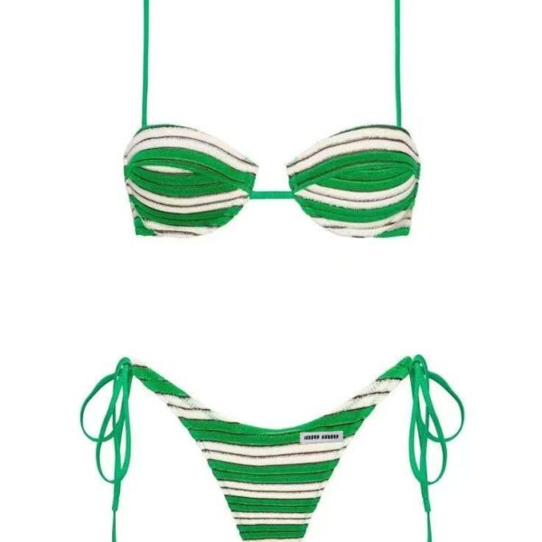 repliche,replica,perfette,siti di,affidabili,migliori siti,dove comprare,1:1,scarpe da ginnastica MIU MIU nuovo tessuto in velluto bikini diviso adatto per costumi da bagno in varie scene ♀ Mare, piscina, sorgente termale, parco acquatico, rafting