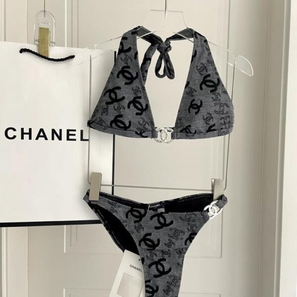 repliche,replica,perfette,siti di,affidabili,migliori siti,dove comprare,1:1,scarpe da ginnastica Nuovo costume da bagno diviso jacquard di Chanel