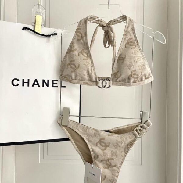 Nuovo costume da bagno diviso jacquard di Chanel
