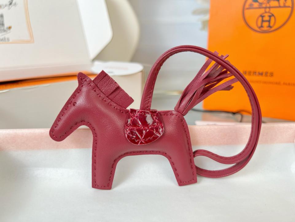 repliche,replica,perfette,siti di,affidabili,migliori siti,dove comprare,1:1,scarpe da ginnastica Ciondolo e portachiavi originali per borsa pegase HERMES Rodeo di alta qualità, realizzati con cuciture fatte a mano repliche,replica,perfette,siti di,affidabili,migliori siti,dove comprare,1:1,scarpe da ginnastica Ciondolo e portachiavi originali per borsa pegase HERMES Rodeo di alta qualità, realizzati con cuciture fatte a mano