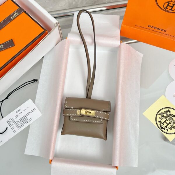 repliche,replica,perfette,siti di,affidabili,migliori siti,dove comprare,1:1,scarpe da ginnastica Ciondolo per borsa per cuffie HERMES Kelly, prodotto originale squisito, puramente fatto a mano con cuciture