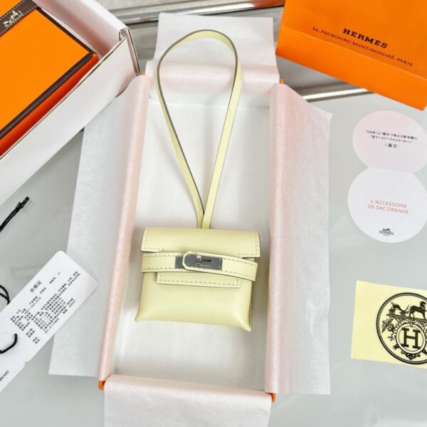 repliche,replica,perfette,siti di,affidabili,migliori siti,dove comprare,1:1,scarpe da ginnastica Ciondolo per borsa per cuffie HERMES Kelly, prodotto originale squisito, puramente fatto a mano con cuciture