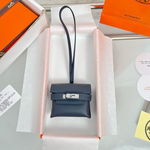 repliche,replica,perfette,siti di,affidabili,migliori siti,dove comprare,1:1,scarpe da ginnastica Ciondolo per borsa per cuffie HERMES Kelly, prodotto originale squisito, puramente fatto a mano con cuciture