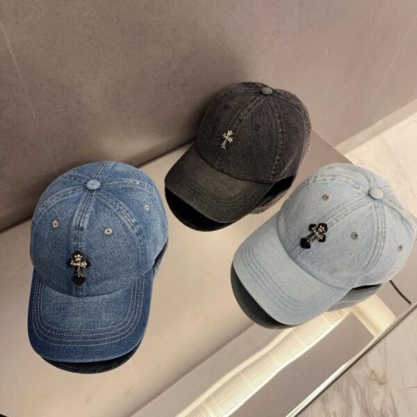 Cappellino da baseball con cappello a buco invecchiato retrò moda coreana di Chrome Hearts all'inizio della primavera