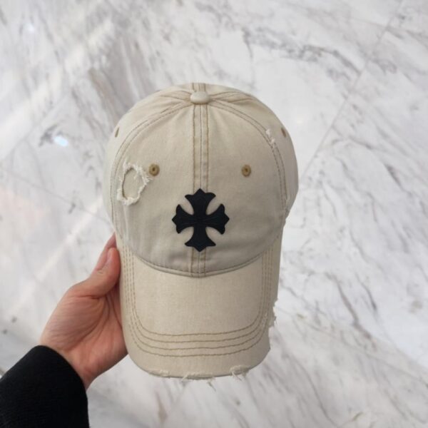 repliche,replica,perfette,siti di,affidabili,migliori siti,dove comprare,1:1,scarpe da ginnastica Cappellino da baseball con cappello a buco invecchiato retrò moda coreana di Chrome Hearts all’inizio della primavera