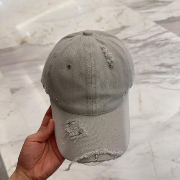 repliche,replica,perfette,siti di,affidabili,migliori siti,dove comprare,1:1,scarpe da ginnastica Cappellino da baseball con cappello a buco invecchiato retrò moda coreana di Chrome Hearts all’inizio della primavera