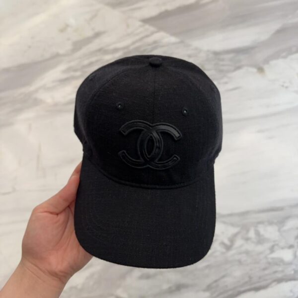 repliche,replica,perfette,siti di,affidabili,migliori siti,dove comprare,1:1,scarpe da ginnastica CHANEL nuovo logo del berretto da baseball hard top classico e semplice