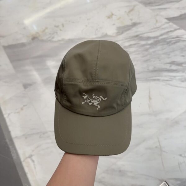repliche,replica,perfette,siti di,affidabili,migliori siti,dove comprare,1:1,scarpe da ginnastica Cappellino da baseball Arc’teryx nuova versione alta