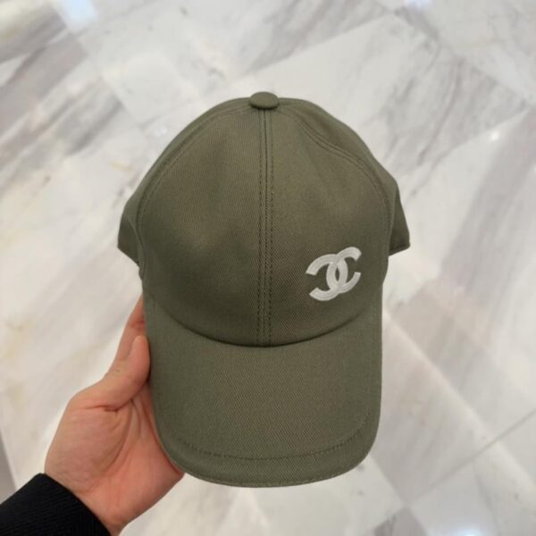 repliche,replica,perfette,siti di,affidabili,migliori siti,dove comprare,1:1,scarpe da ginnastica CHANEL nuovo berretto da baseball