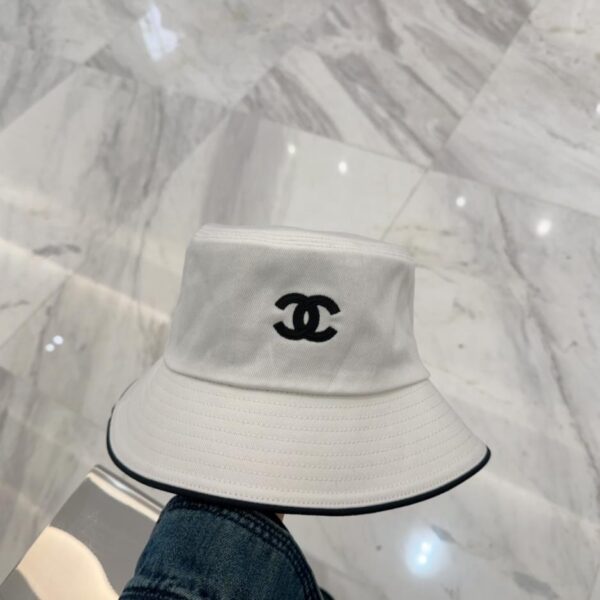 repliche,replica,perfette,siti di,affidabili,migliori siti,dove comprare,1:1,scarpe da ginnastica CHANEL nuovo berretto da baseball