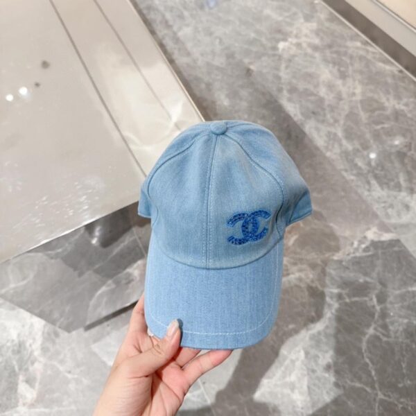 repliche,replica,perfette,siti di,affidabili,migliori siti,dove comprare,1:1,scarpe da ginnastica CHANEL nuovo berretto da baseball